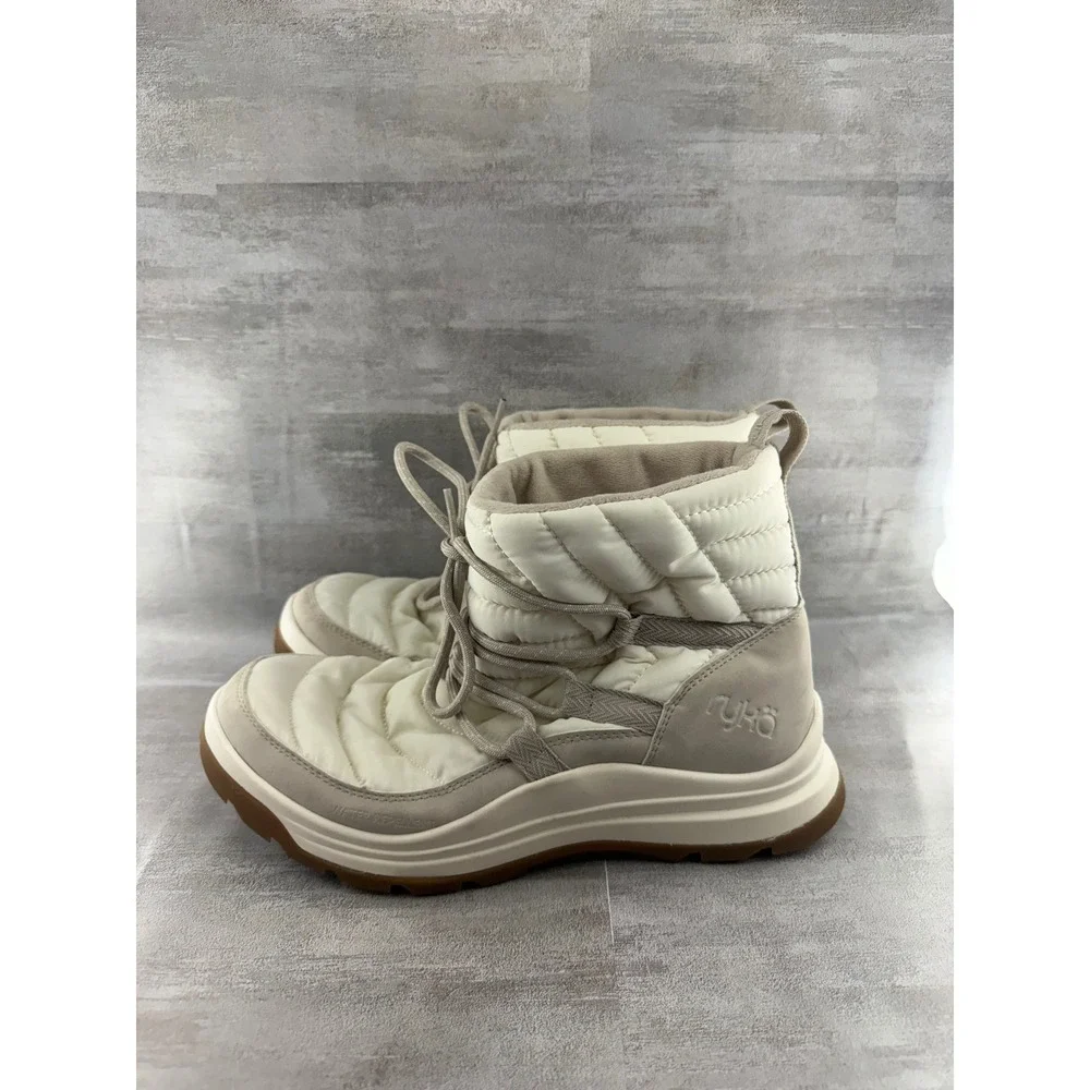 Ryka Highlight Women 8.5M Cream Quilted Water Repellent Winter Boots Tread Tech